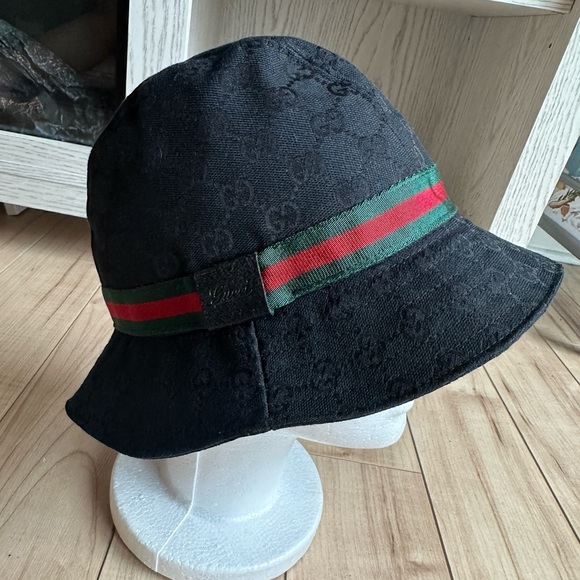 Gucci Hat-hold - Picture 1 of 4